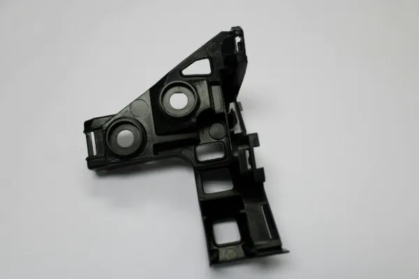 Soporte de parachoques trasero izquierdo 5G6807393A VAG
