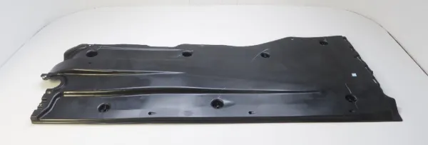 Protección inferior derecha 5Q0825202AR VAG