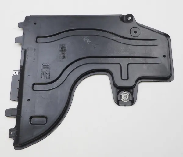 Protección inferior trasera izquierda 5Q0825206L VAG
