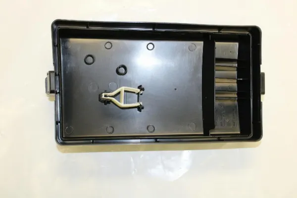 Tapa de la caja de fusibles 5Q0937132C VAG