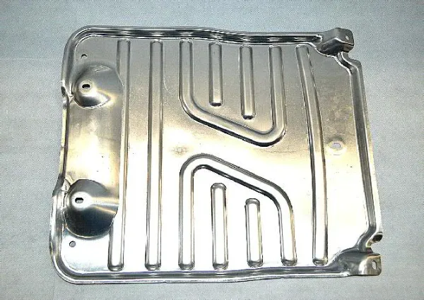 Protector de bajos delantero izquierdo 5QA825230 VAG
