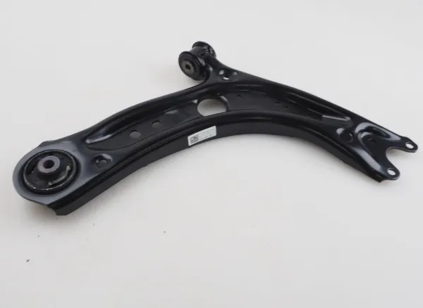 Brazo inferior derecho de la suspensión delantera 5WA407152 VAG