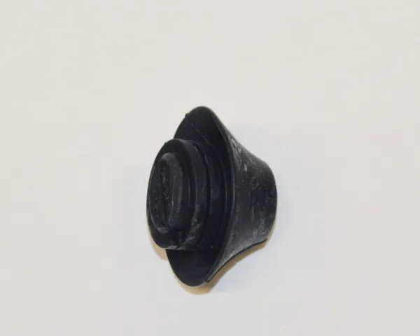 Tope del capó 6U0827525A VAG
