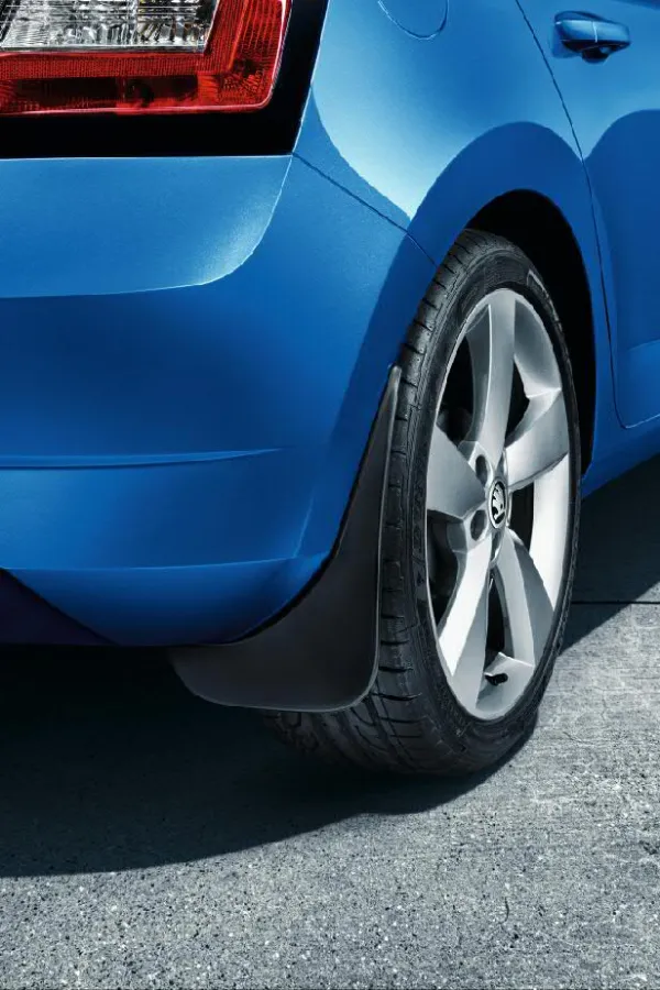 Faldillas guardabarros traseros 6V6075101 VAG