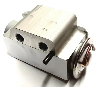 Válvula TRV del aire acondicionado 7L0820679D VAG