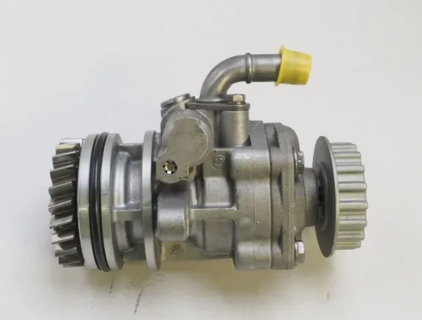 Bomba de dirección 7L6422153H VAG