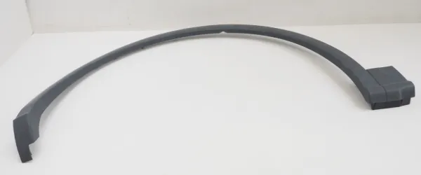 Extensión de aleta delantera izquierda 80A853717FGRU VAG