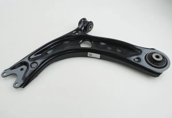 Brazo inferior izquierdo de la suspensión delantera 81A407151F VAG