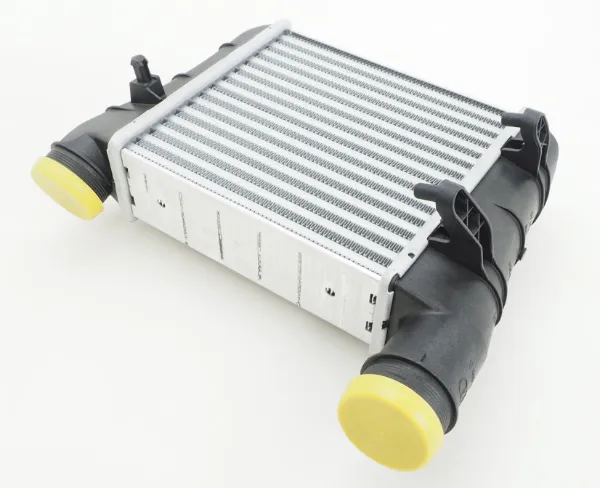 Intercooler 8E0145805S VAG
