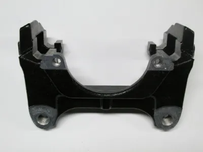 Soporte de la pinza de freno delantera VAG 8E0615125C
