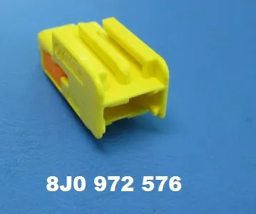 Conector de alternador 8J0972576 VAG
