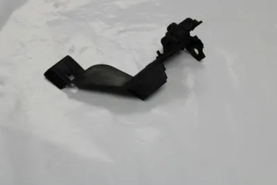 Soporte del parachoques trasero derecho VAG 8K5807890A