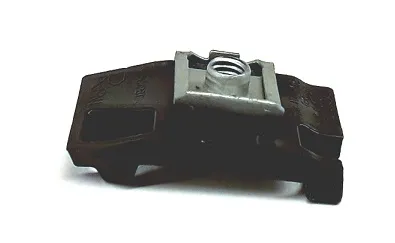  8P0807864B VAG