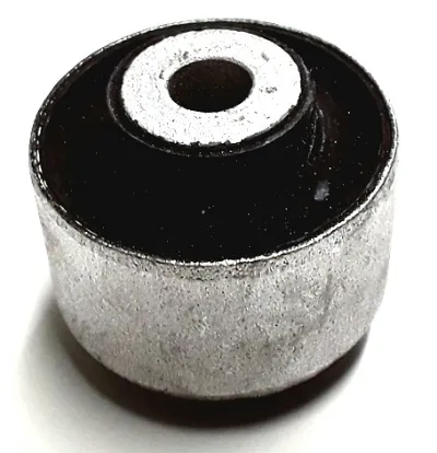 Buje del brazo de suspensión delantero superior VAG 8R0407515