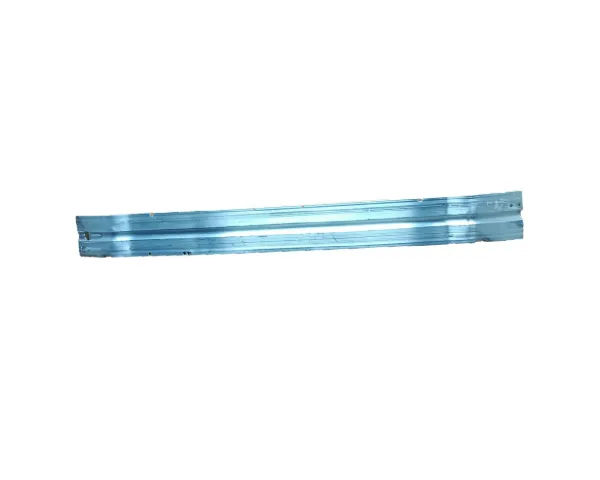Refuerzo parachoque delantero 8R0807113B VAG