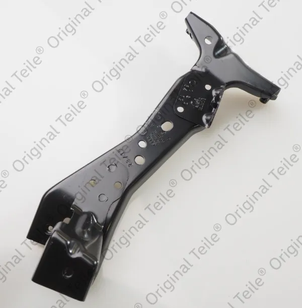 Soporte delantero izquierdo para aleta delantera 8V0821135A VAG