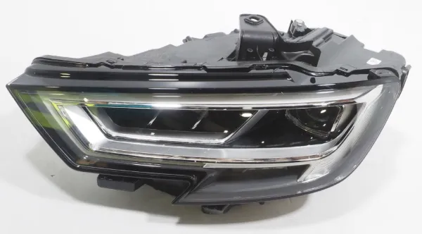 Faro izquierdo 8V0941783C VAG