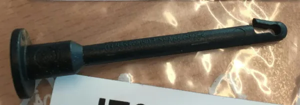  8V1611778 VAG
