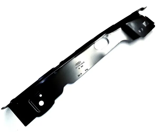 Soporte trasero de aleta delantera izquierda 8V5821467B VAG