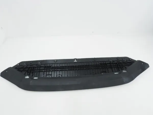 Protector para parachoques 8W0807611E VAG