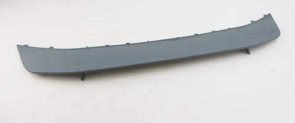 Alerón delantero 8W0807717BGRU VAG