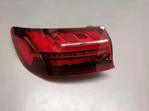 Piloto trasero exterior izquierdo 8W5945091AA VAG