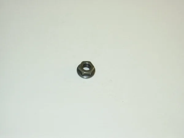  N01508215 VAG