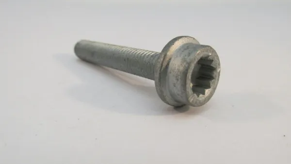 Perno (espárrago) de la tapa delantera del motor N10672001 VAG