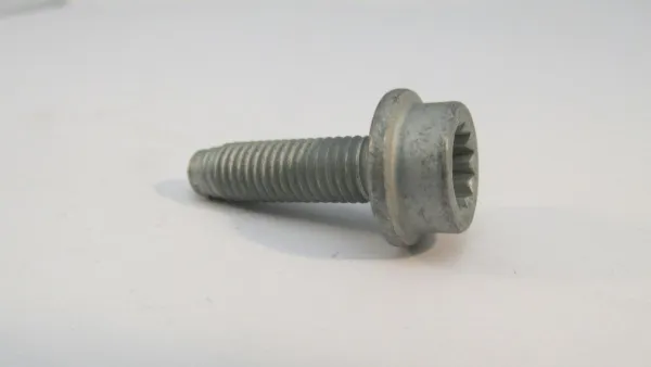  N10765801 VAG
