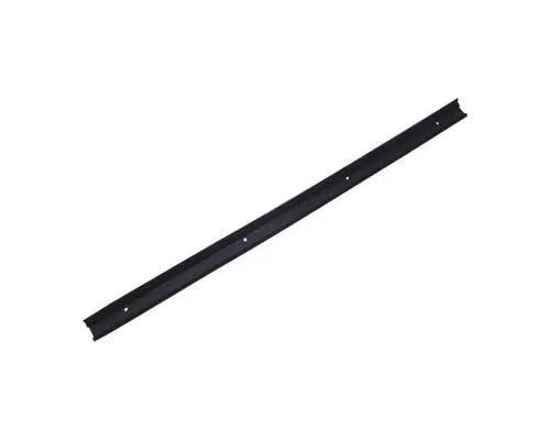 Moldura de cristal de la puerta trasera derecha YQ00168280 Peugeot/Citroen