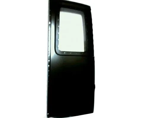 Puerta trasera derecha batiente de furgoneta 901002052R Renault (RVI)