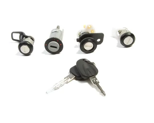 Cilindros de cerradura Fiat Fiorino 146 Uno