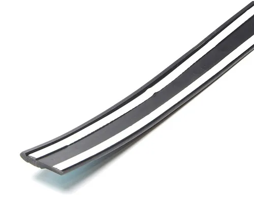 Moldura de puerta delantera izquierda 98116743XT Peugeot/Citroen