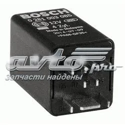 Relé de bujía de precalentamiento Audi A3 8YS, 8YM