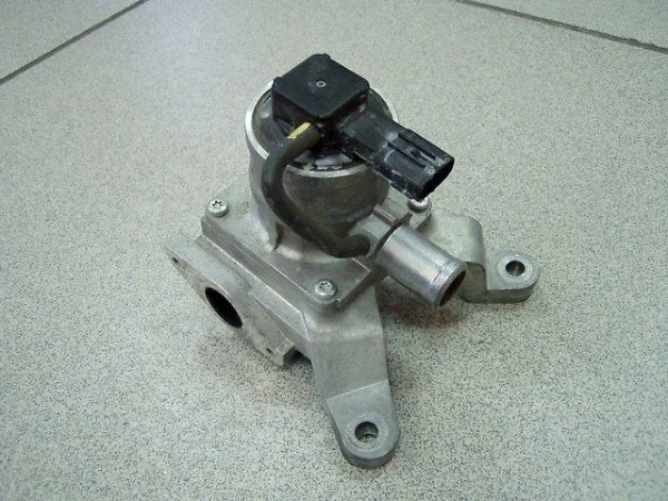 Válvula EGR 2570231010 Toyota