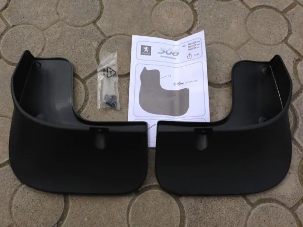 Faldillas guardabarros traseros 9603Q8 Peugeot/Citroen