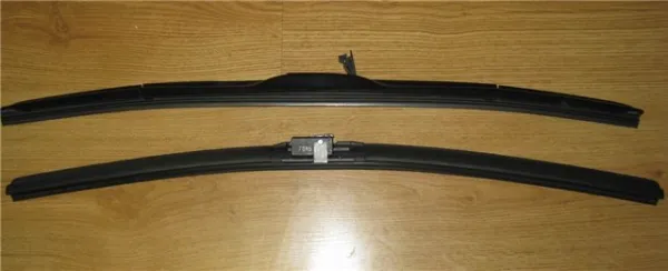 Goma de la escobilla del limpiaparabrisas del lado del conductor 76622SJAA01 Honda