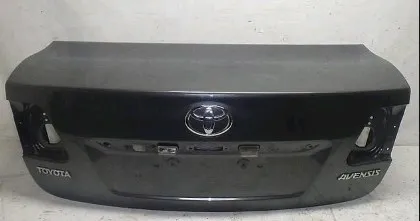 Tapa maletero Toyota Avensis II