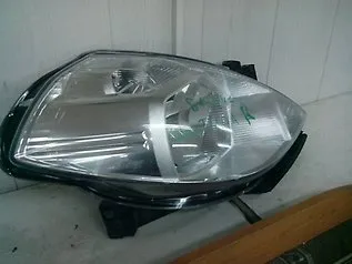 Faro derecho Infiniti G35 V36