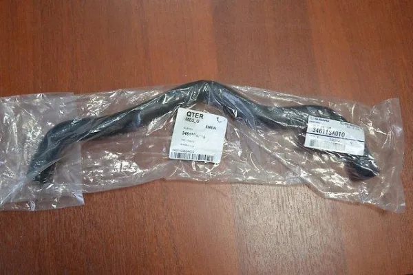 Manguera de baja presión de dirección asistida, del depósito a la bomba 34611SA010 Subaru
