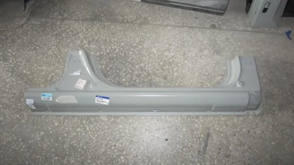 Umbral de puerta, derecha Hyundai Elantra IV