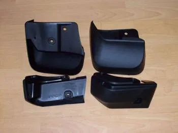 Juego de guardabarros delanteros y traseros Subaru Forester III
