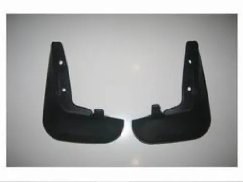 Guardabarros delanteros Nissan Micra K12