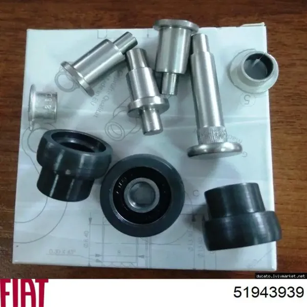 Rodillo inferior derecho de puerta corrediza 51943939 Fiat/Alfa/Lancia
