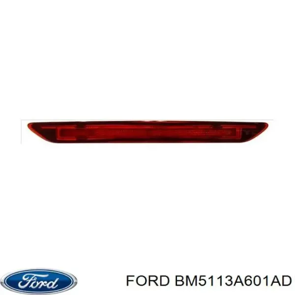 Tercera luz de freno BM5113A601AD Ford
