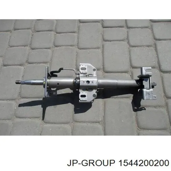 6124882 Ford