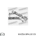 Silentblock de montaje de la cremallera de dirección Mazda 3 BK