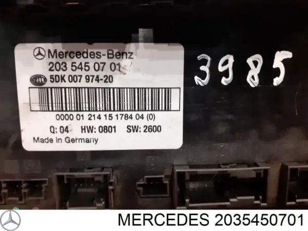 Caja de fusibles 2035450701 Mercedes