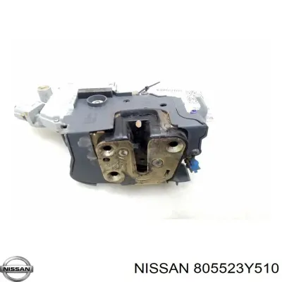 Elemento de regulación, cierre centralizado, puerta delantera derecha NISSAN 805523Y510