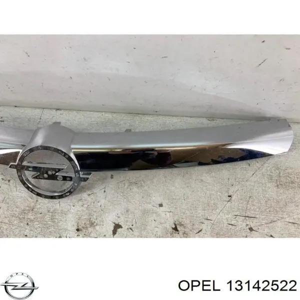 Parrilla 13142522 Opel